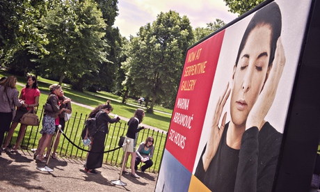 The queue for Marina Abramovi? at the Serpentine Gallery